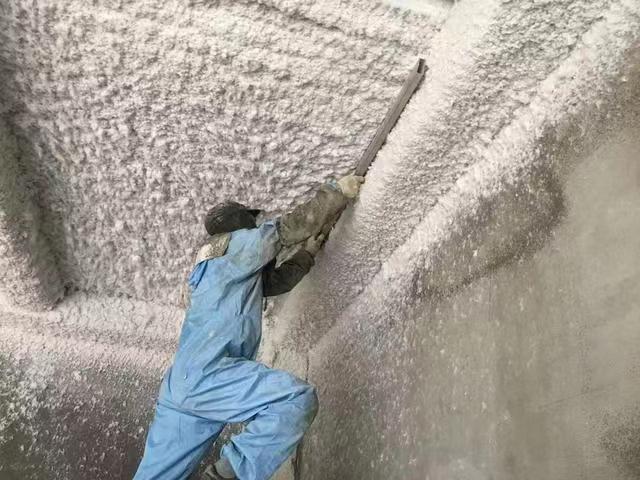 地下车库纤维吸音喷涂 (2)